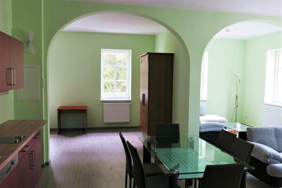 Villa 39 Apartment Hotel Бад Либенщайн Екстериор снимка