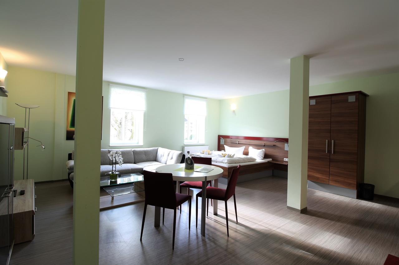 Villa 39 Apartment Hotel Бад Либенщайн Екстериор снимка